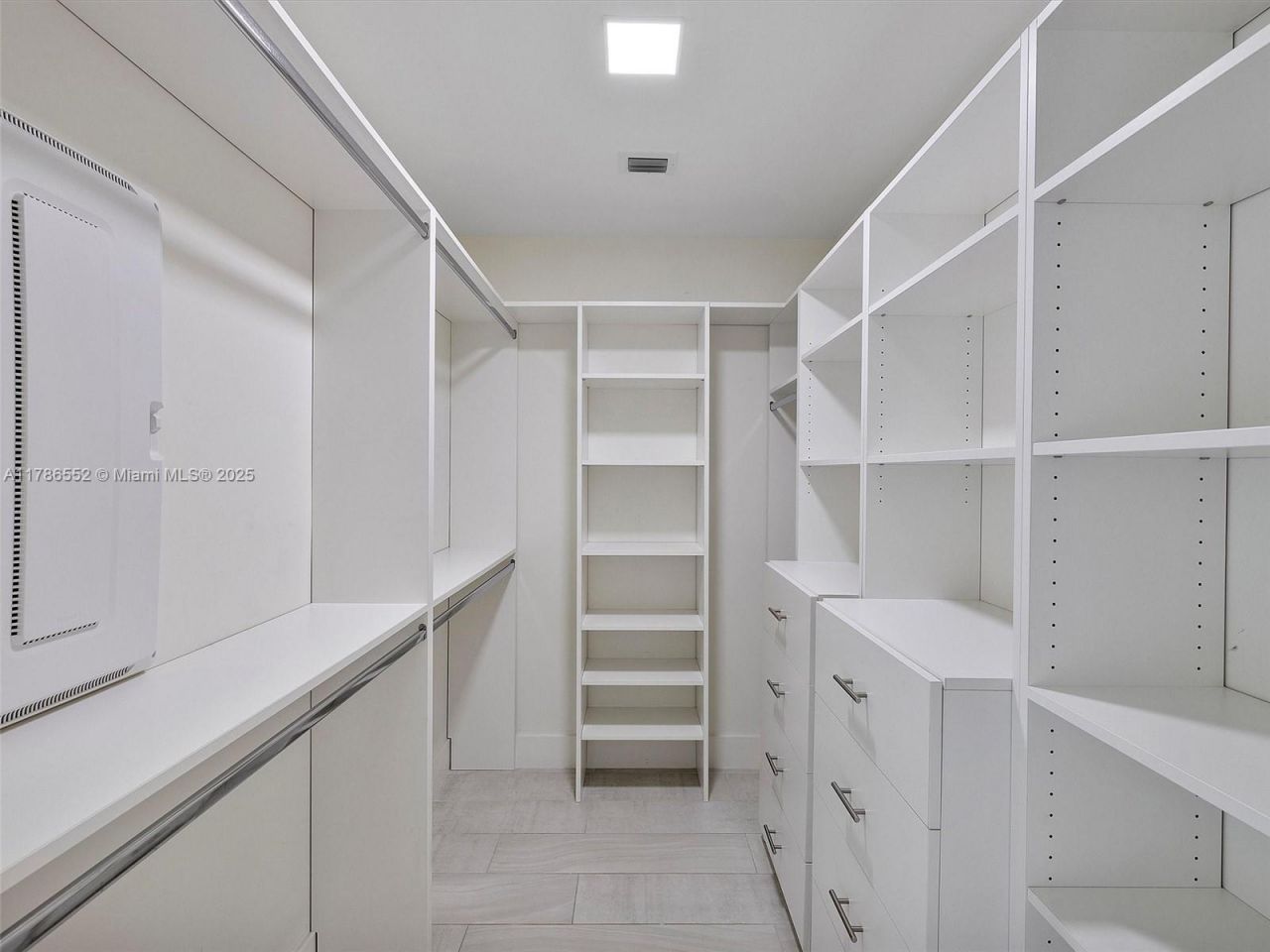 2000 Metropica Way, Unit 502, Sunrise, FL 33323 Photo