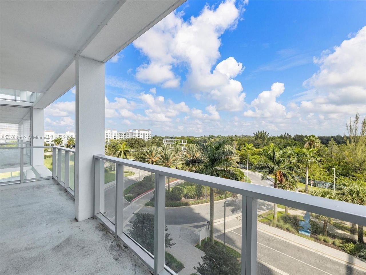 2000 Metropica Way, Unit 502, Sunrise, FL 33323 Photo