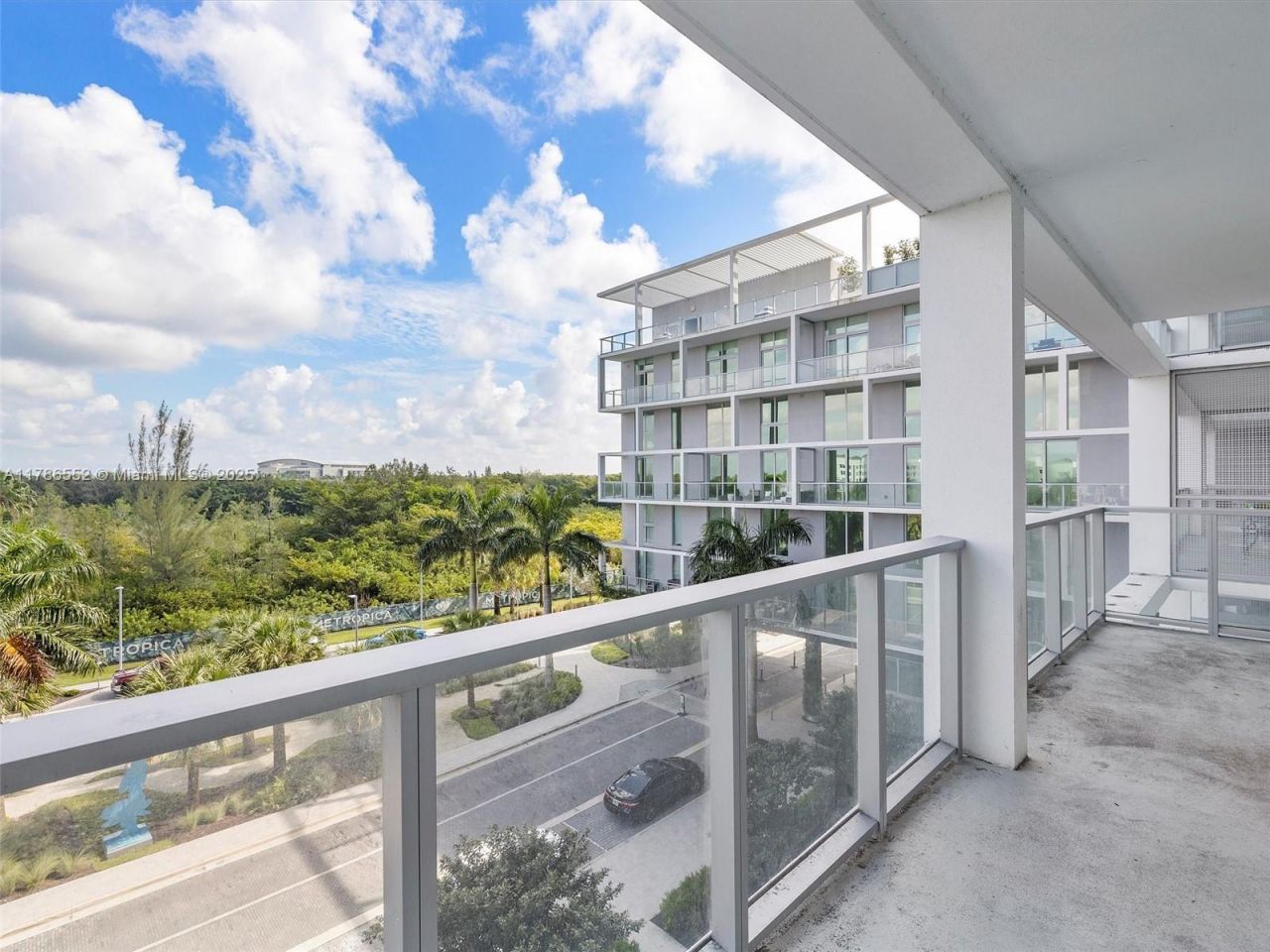 2000 Metropica Way, Unit 502, Sunrise, FL 33323 Photo