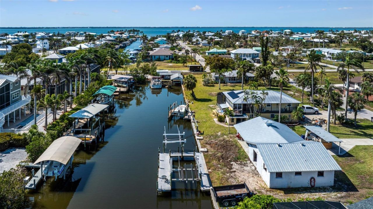 2560 Baybreeze Street, Saint James City, FL 33956 Photo