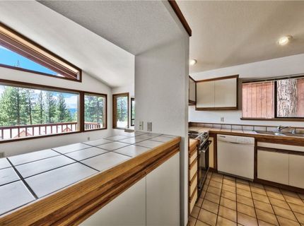 609 Lariat Circle, Unit 2, Incline Village, NV 89451 Photo