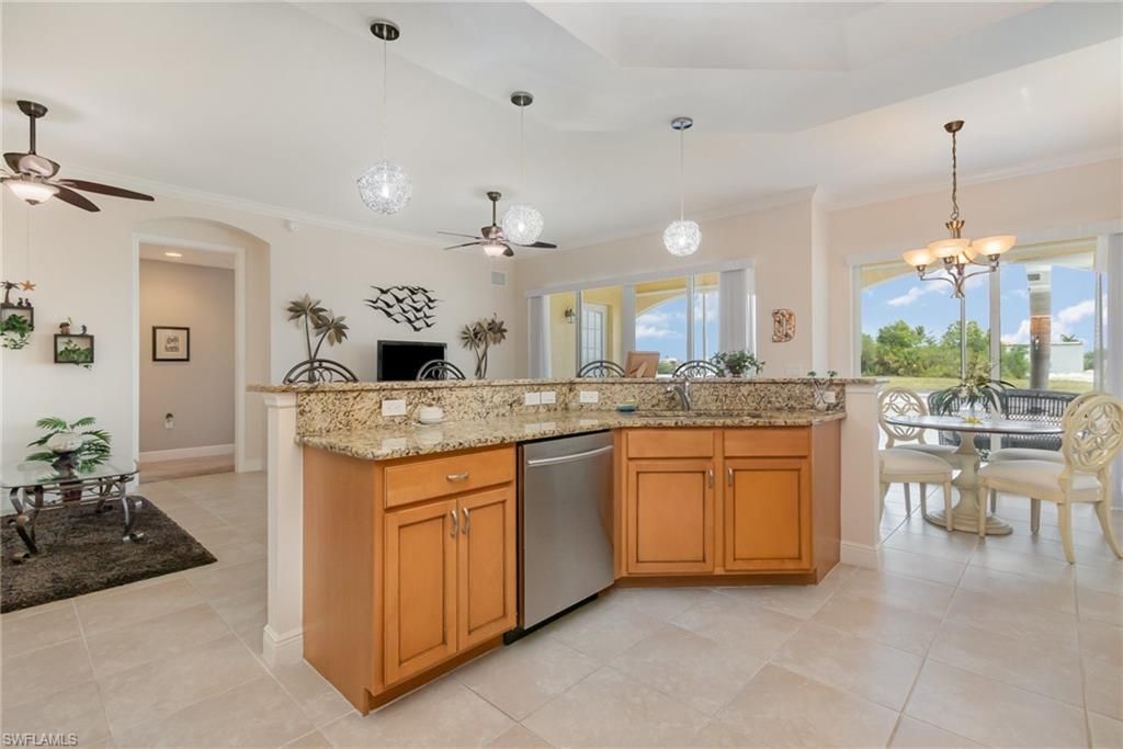 174 Shadroe Cove Cir, Unit 1002, Cape Coral, FL 33991 Photo