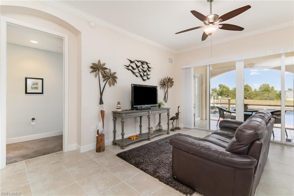 174 Shadroe Cove Cir, Unit 1002, Cape Coral, FL 33991 Photo