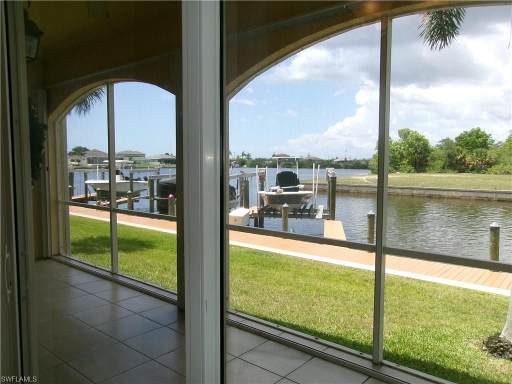174 Shadroe Cove Cir, Unit 1002, Cape Coral, FL 33991 Photo