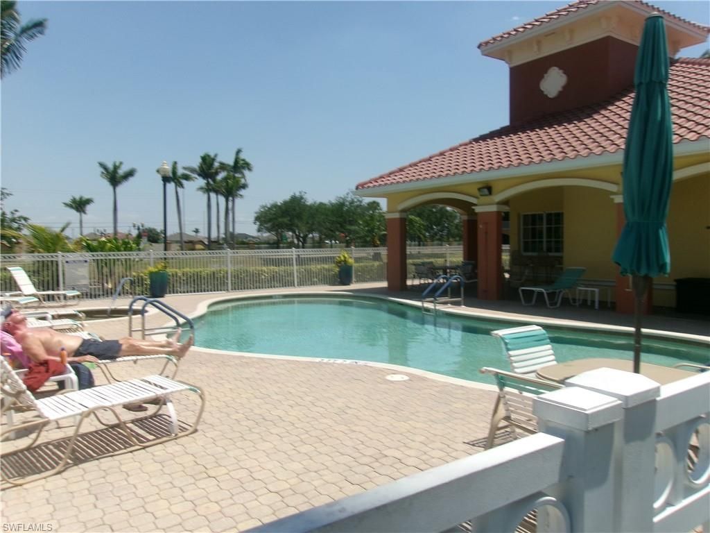 174 Shadroe Cove Cir, Unit 1002, Cape Coral, FL 33991 Photo