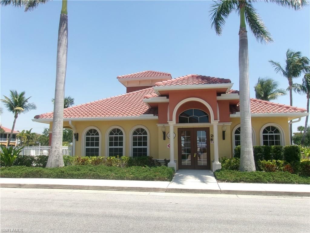 174 Shadroe Cove Cir, Unit 1002, Cape Coral, FL 33991 Photo