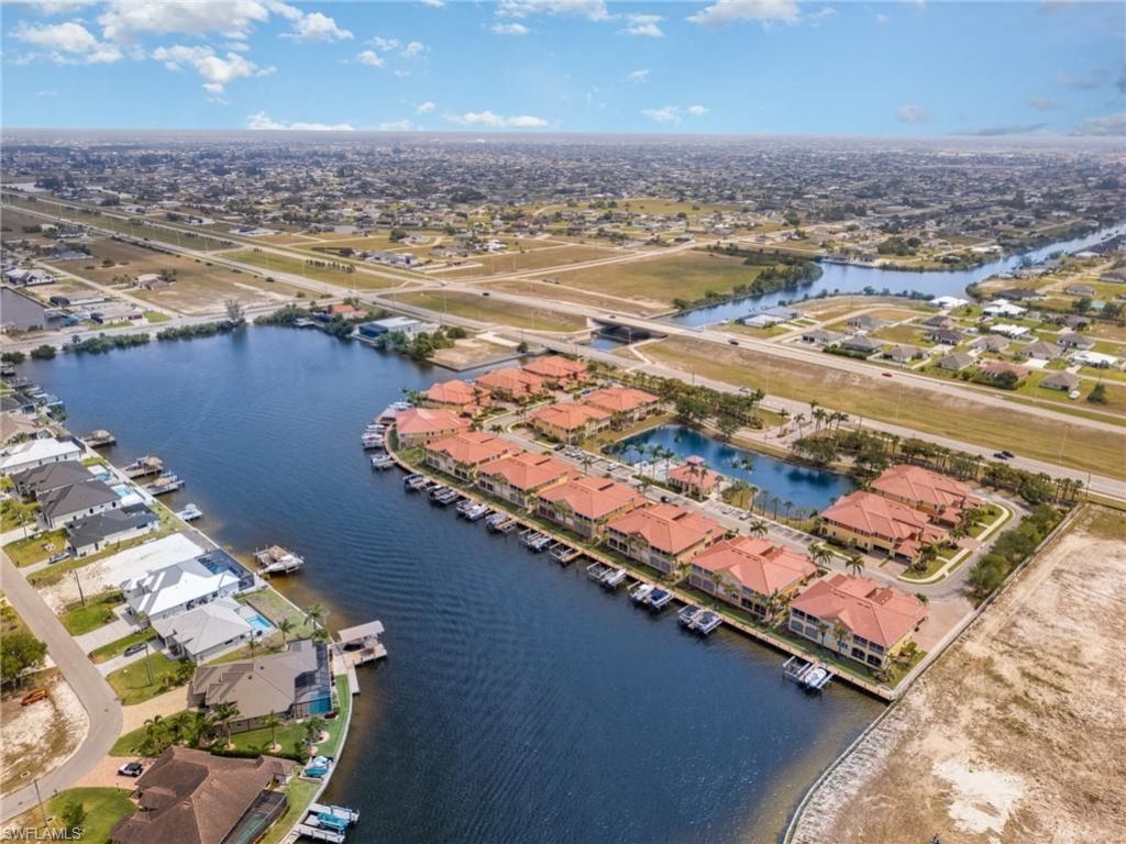 174 Shadroe Cove Cir, Unit 1002, Cape Coral, FL 33991 Photo