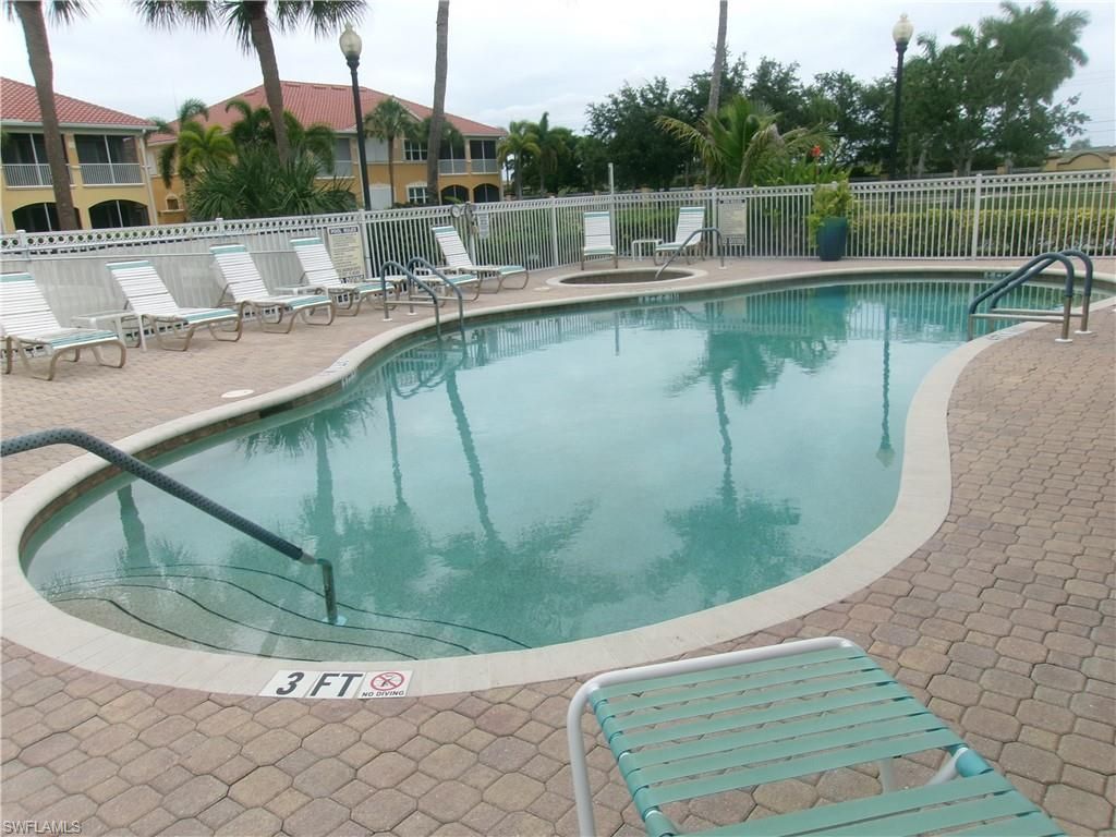 174 Shadroe Cove Cir, Unit 1002, Cape Coral, FL 33991 Photo
