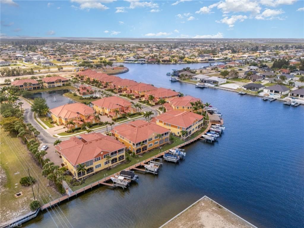 174 Shadroe Cove Cir, Unit 1002, Cape Coral, FL 33991 Photo