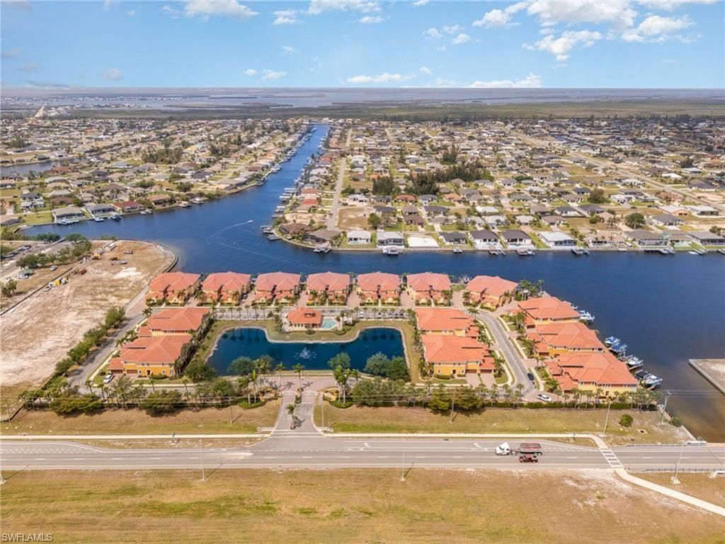 174 Shadroe Cove Cir, Unit 1002, Cape Coral, FL 33991 Photo