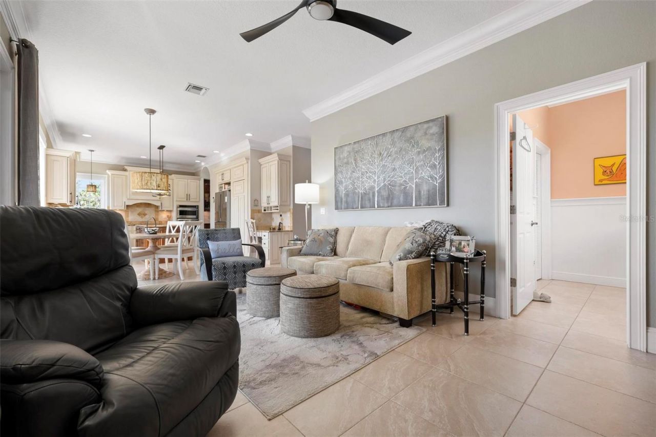 6802 68th Avenue E, Bradenton, FL 34203 Photo