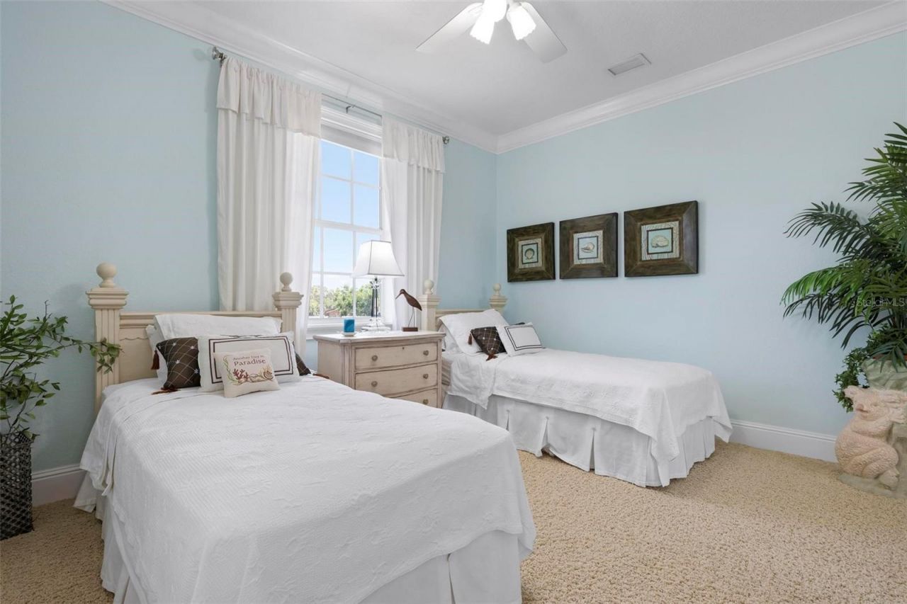 6802 68th Avenue E, Bradenton, FL 34203 Photo