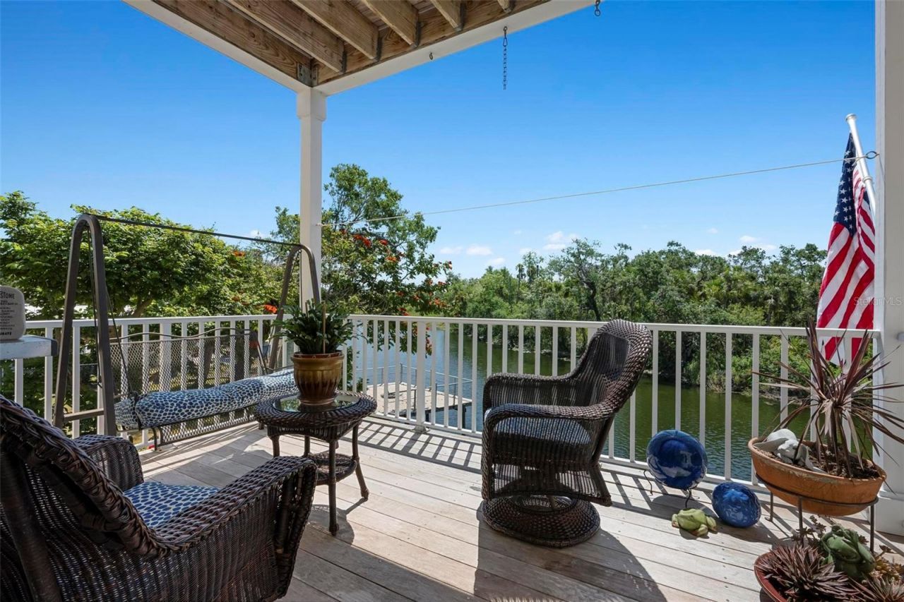 6802 68th Avenue E, Bradenton, FL 34203 Photo