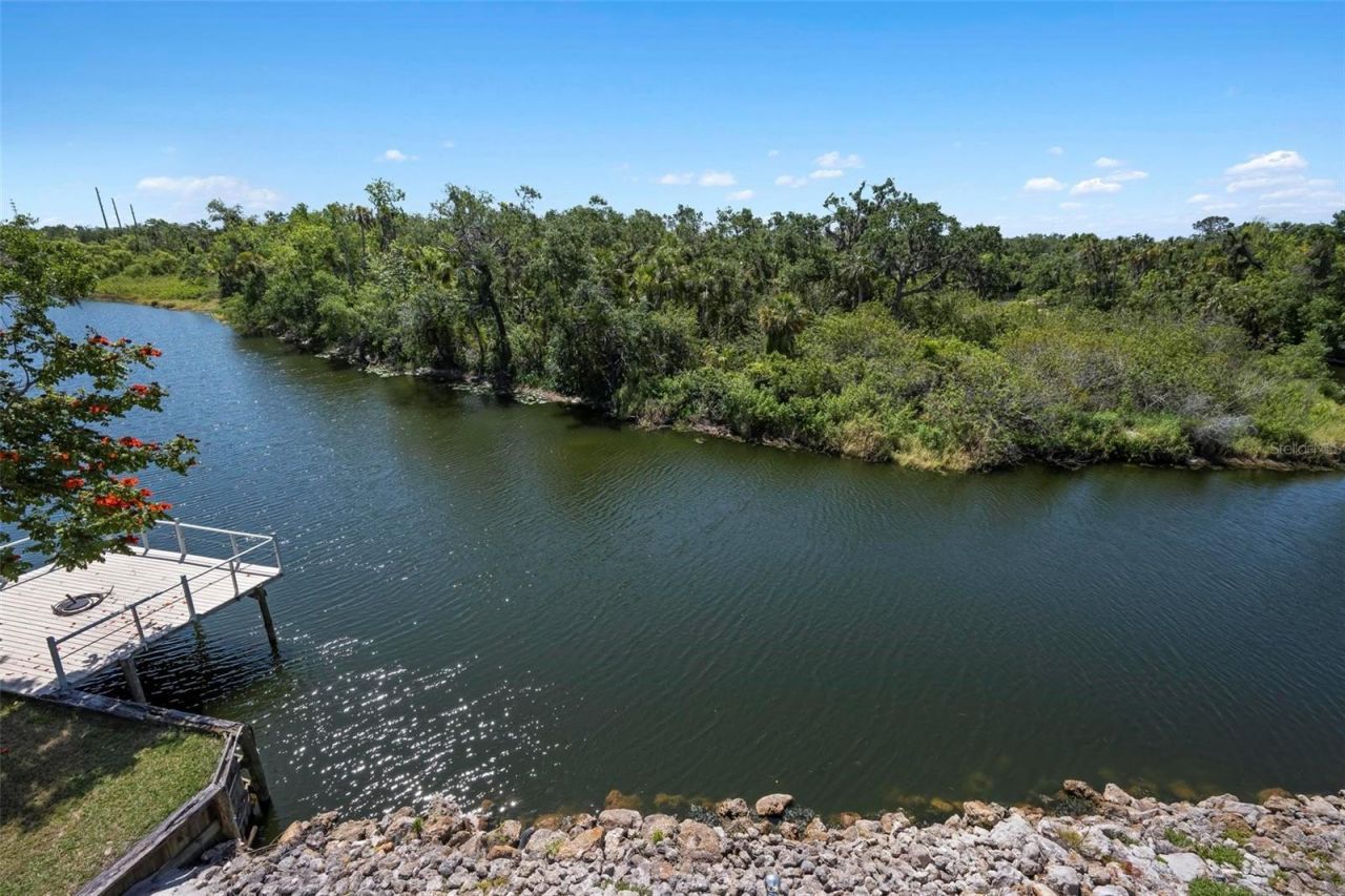 6802 68th Avenue E, Bradenton, FL 34203 Photo