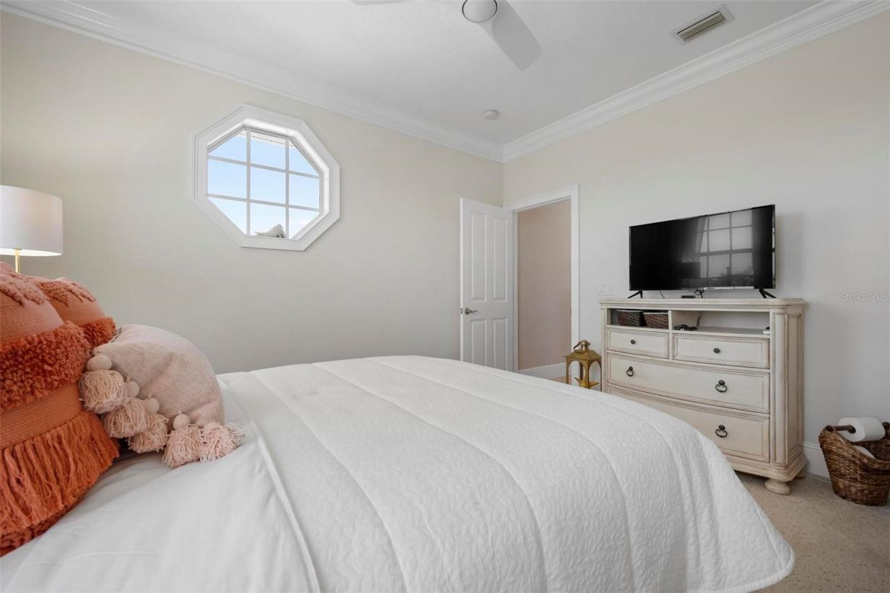 6802 68th Avenue E, Bradenton, FL 34203 Photo