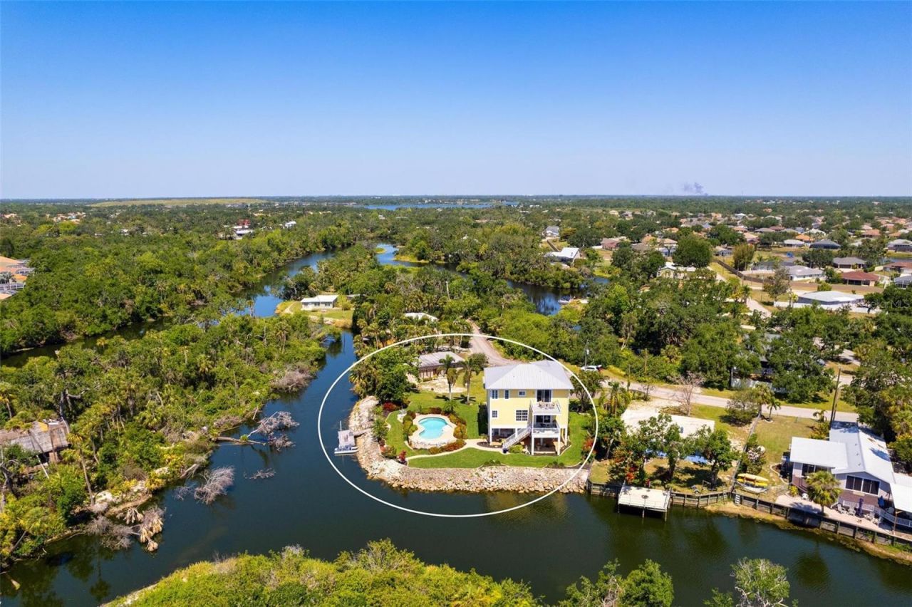 6802 68th Avenue E, Bradenton, FL 34203 Photo