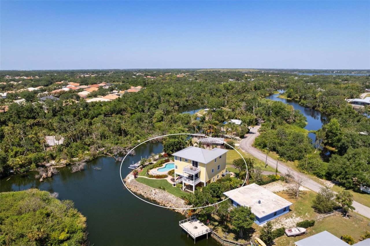 6802 68th Avenue E, Bradenton, FL 34203 Photo