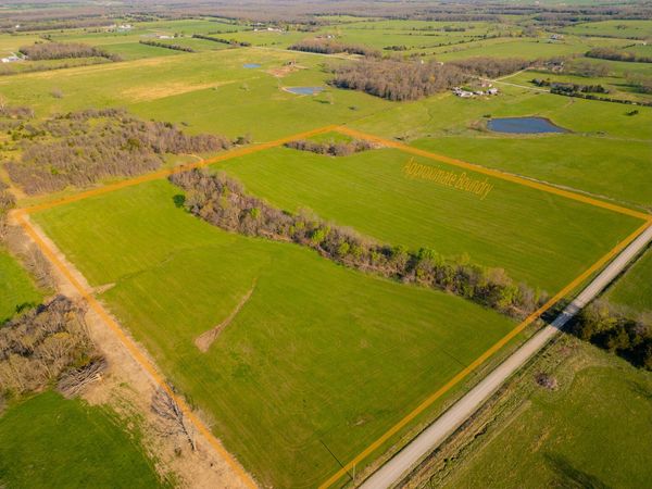 000 County Trails Rd, Conway, MO 65632