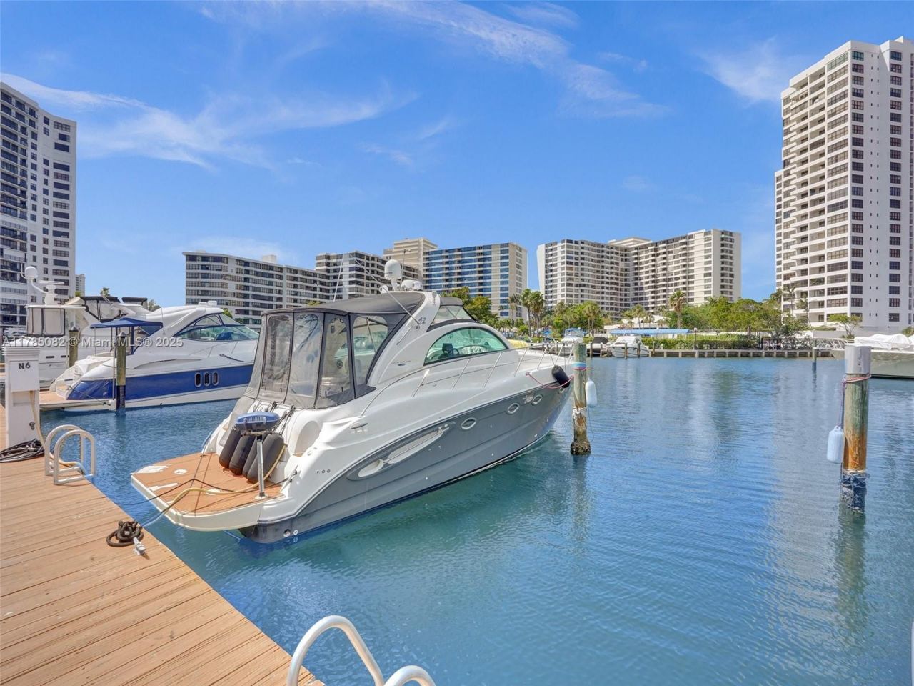 2667 S Parkview Dr, Hallandale Beach, FL 33009 Photo