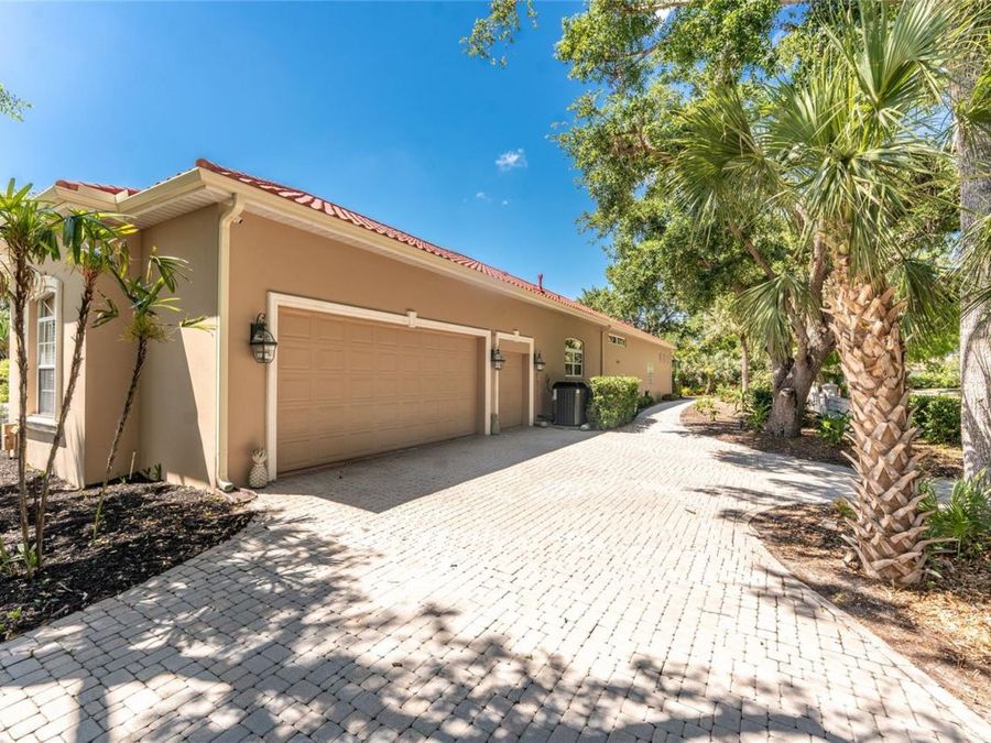 Property Image 77