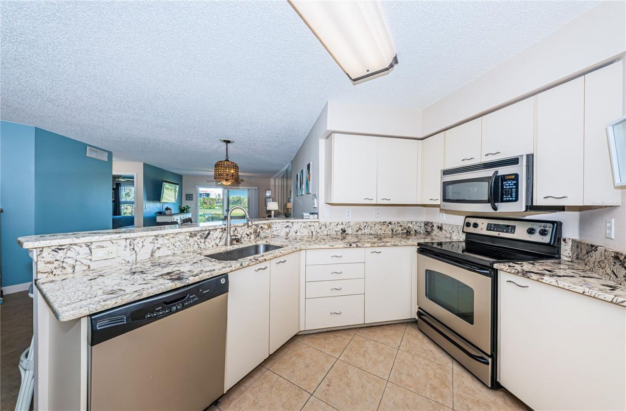 6191 Bahia Del Mar Boulevard, Unit 103, Saint Petersburg, FL 33715 Photo