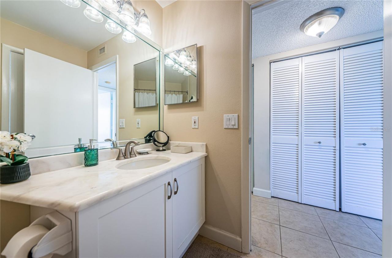 6191 Bahia Del Mar Boulevard, Unit 103, Saint Petersburg, FL 33715 Photo