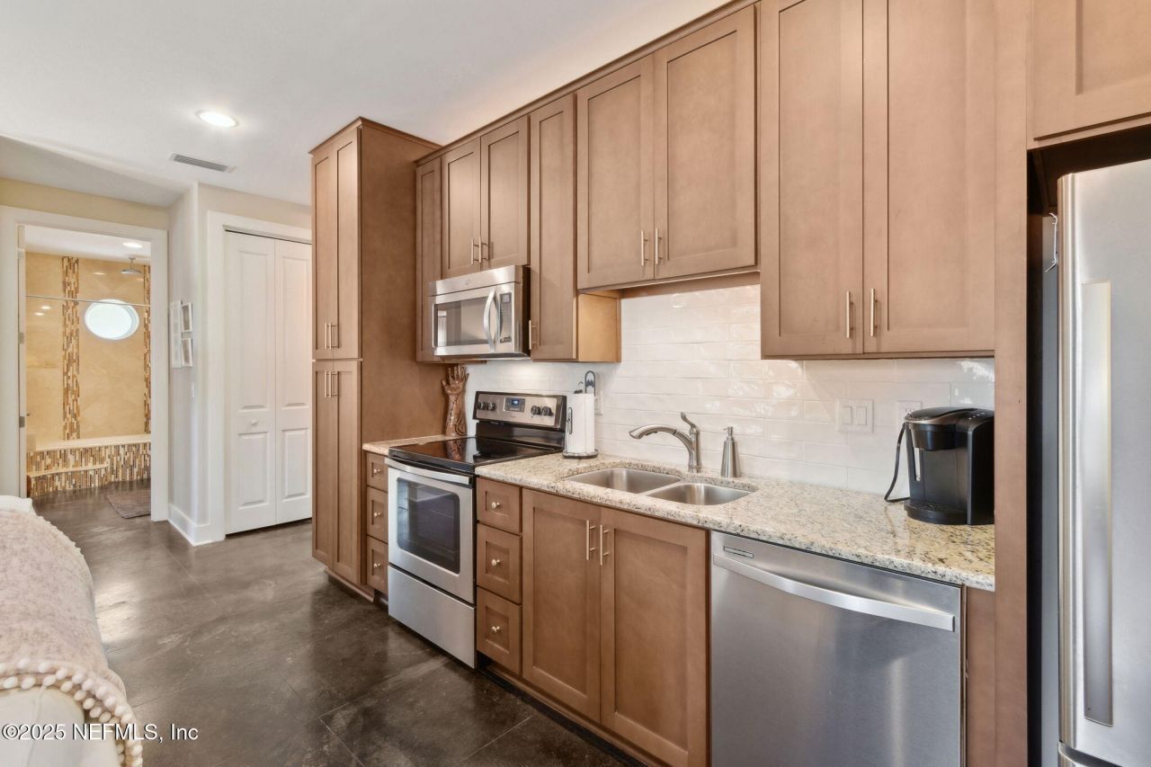 111 Cherry Street, Neptune Beach, FL 32266 Photo