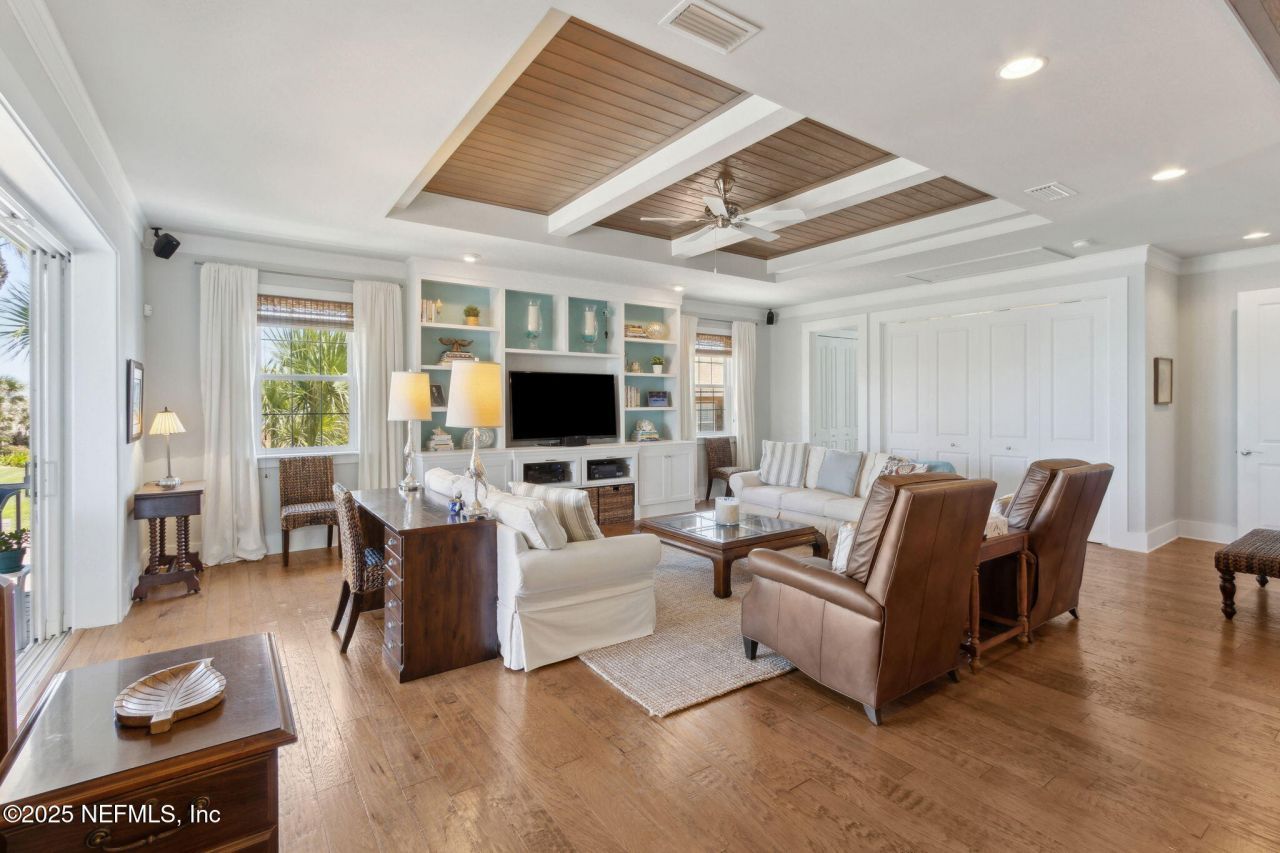 111 Cherry Street, Neptune Beach, FL 32266 Photo