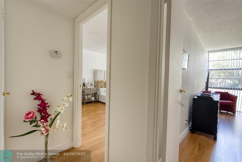 3401 N Country Club Drive, Unit 110, Aventura, FL 33180 Photo