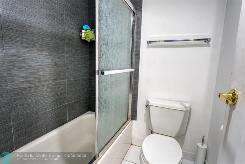 3401 N Country Club Drive, Unit 110, Aventura, FL 33180 Photo