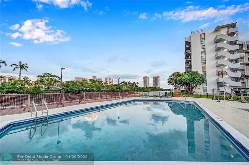 3401 N Country Club Drive, Unit 110, Aventura, FL 33180 Photo