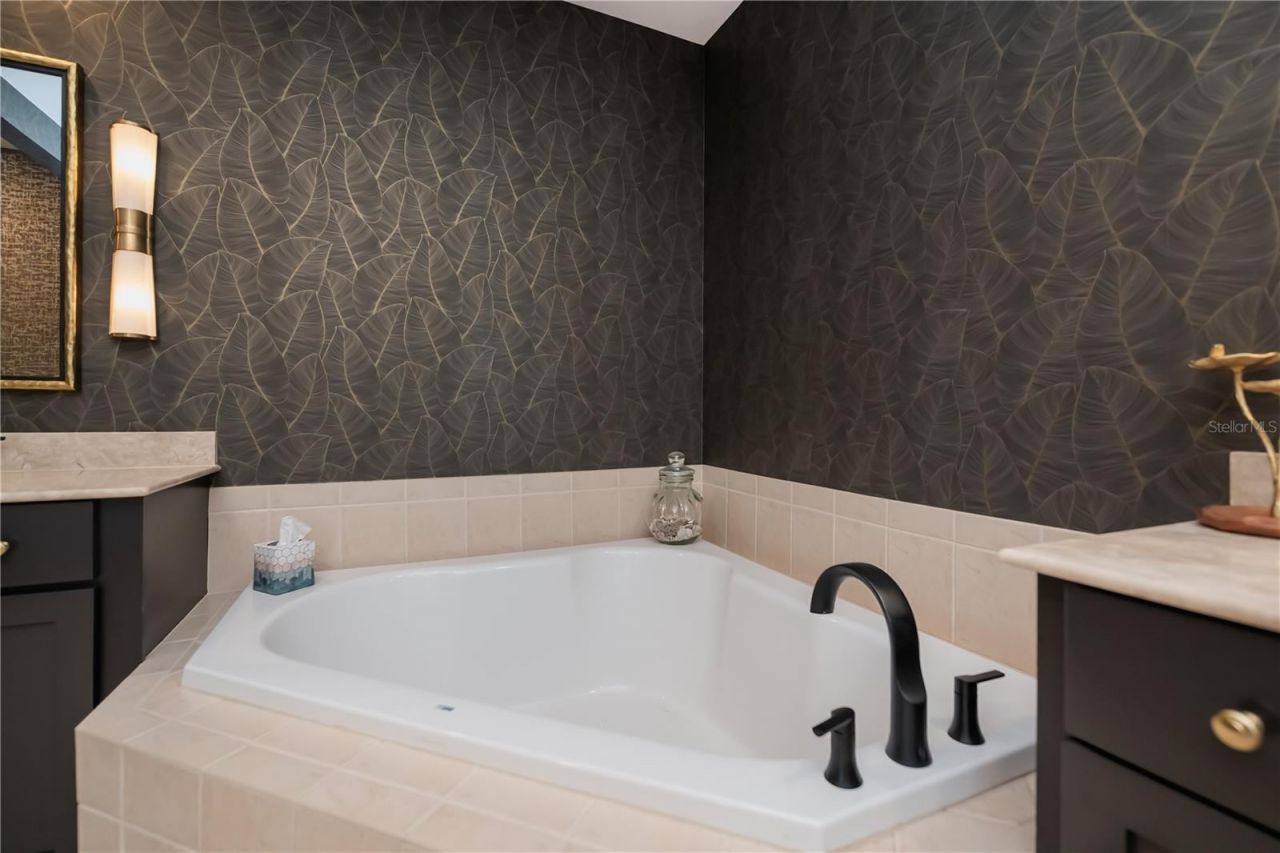 2104 W 1st Street, Unit 3103, Fort Myers, FL 33901 Photo