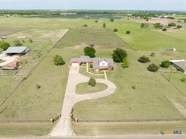 411 Wade Road, Eddy, TX 76524