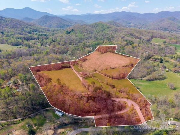 435 Upper Glady Fork Road, Candler, NC 28715