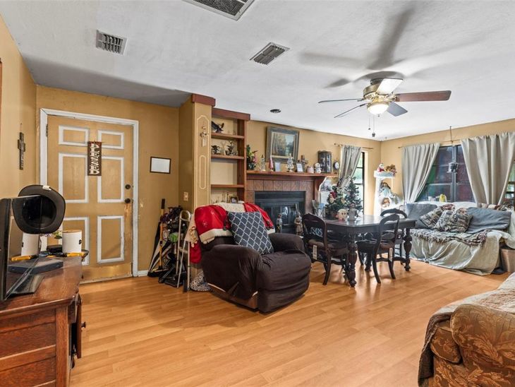 29133 Lawton Drive, Nobleton, FL 34661