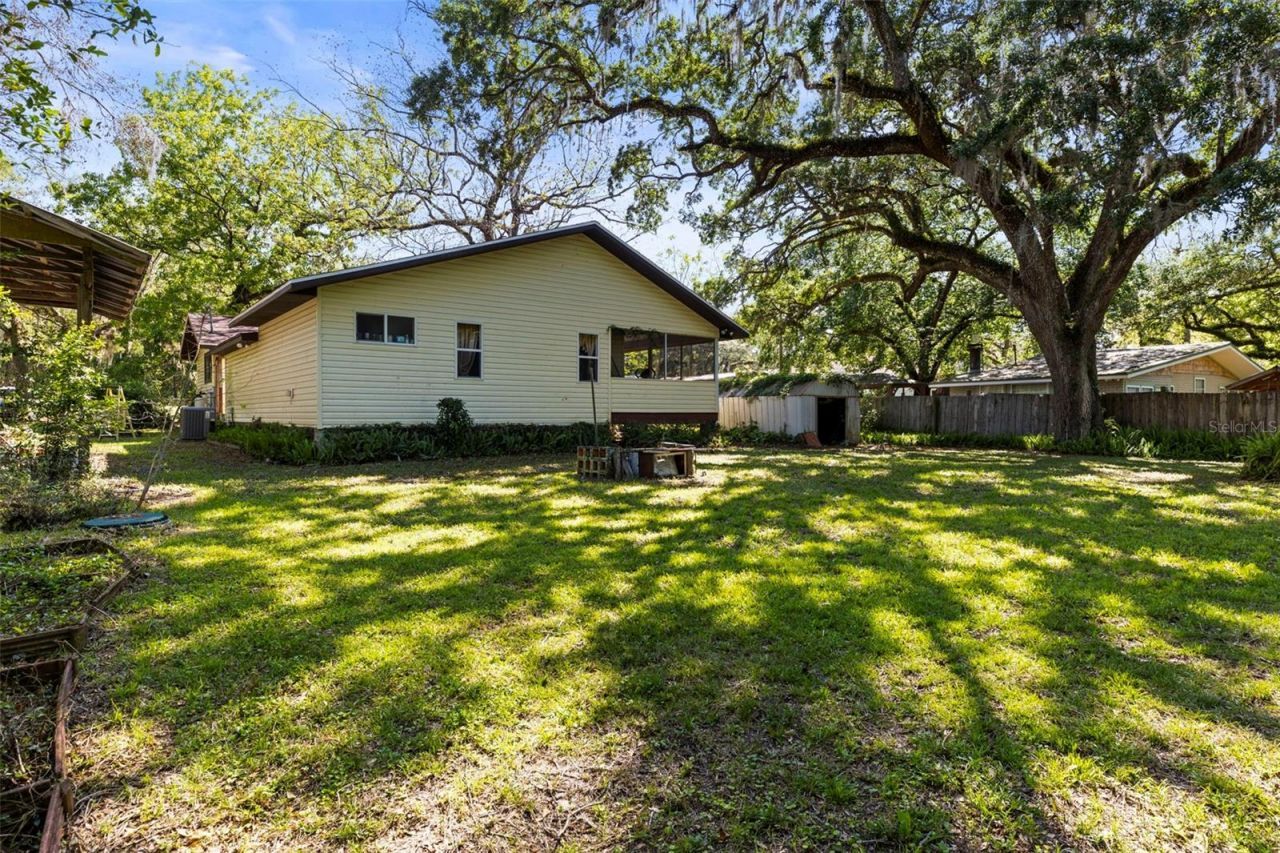 29133 Lawton Drive, Nobleton, FL 34661 Photo