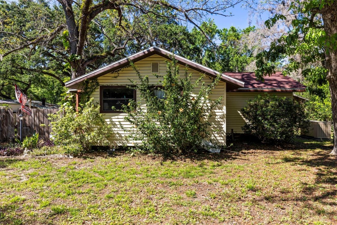 29133 Lawton Drive, Nobleton, FL 34661 Photo