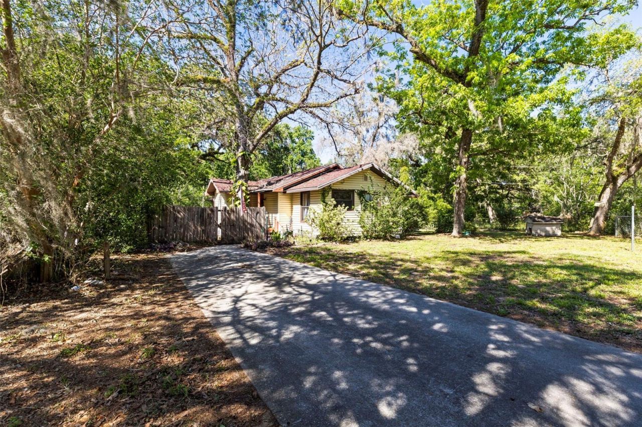 29133 Lawton Drive, Nobleton, FL 34661 Photo