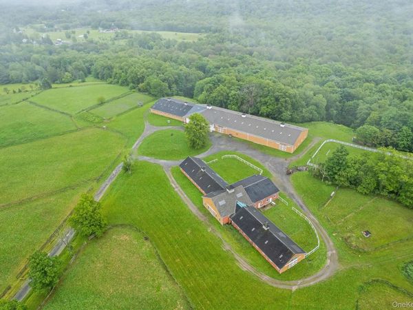 173 Sarah Wells Trail, Campbell Hall, NY 10916