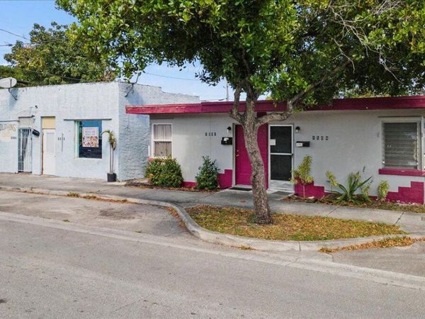 1504 N Sapodilla Avenue N, West Palm Beach, FL 33401