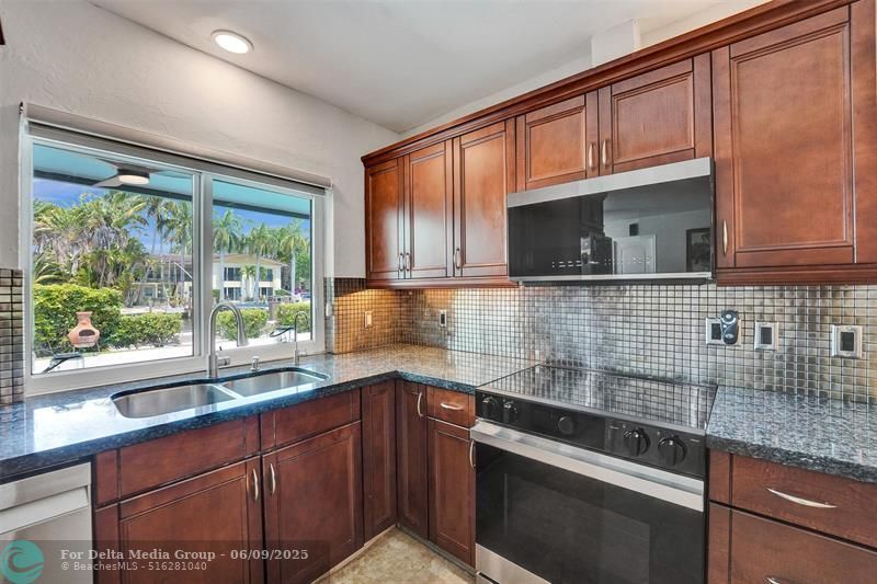 2805 NE 29th St, Fort Lauderdale, FL 33306 Photo