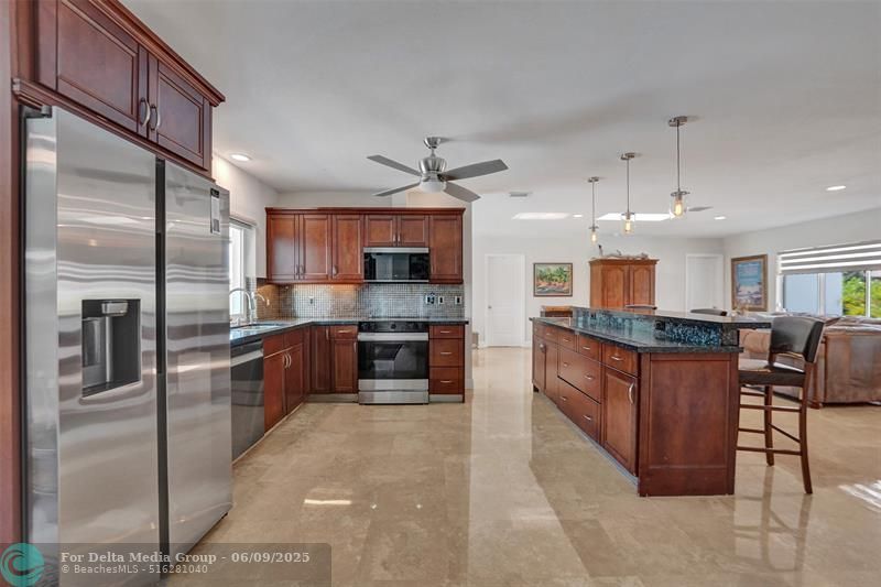 2805 NE 29th St, Fort Lauderdale, FL 33306 Photo