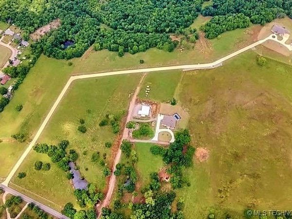 19887 S 503 Road, Tahlequah, OK 74464