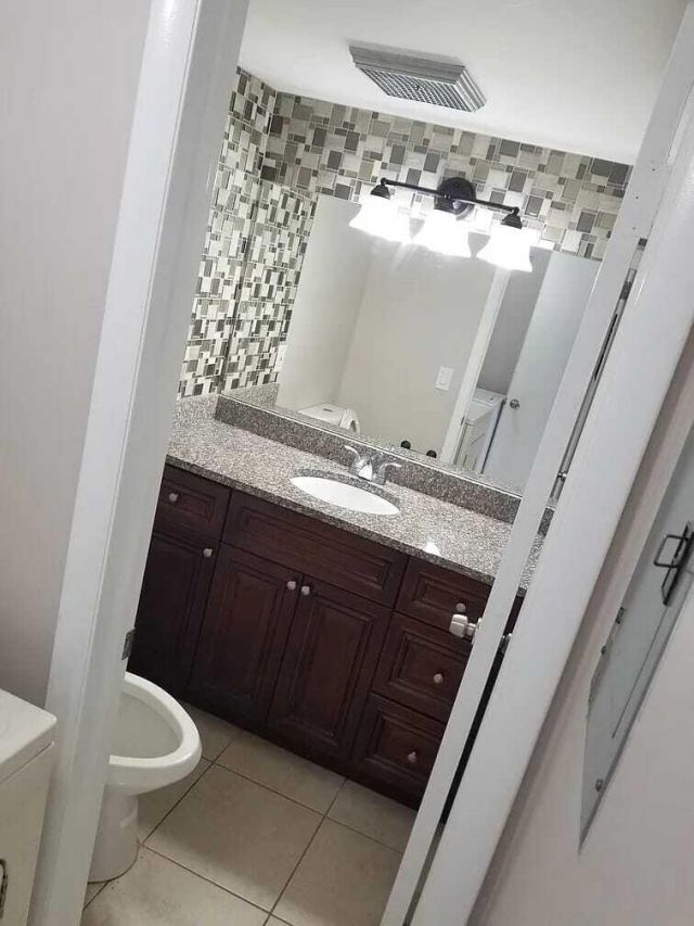 2184 White Pine Circle, Unit A, Greenacres, FL 33415 Photo