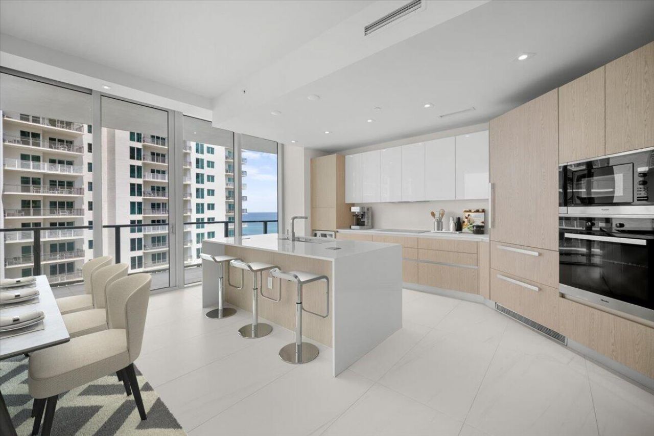 3100 N Ocean Drive, Unit 1009, Singer Island, FL 33404 Photo