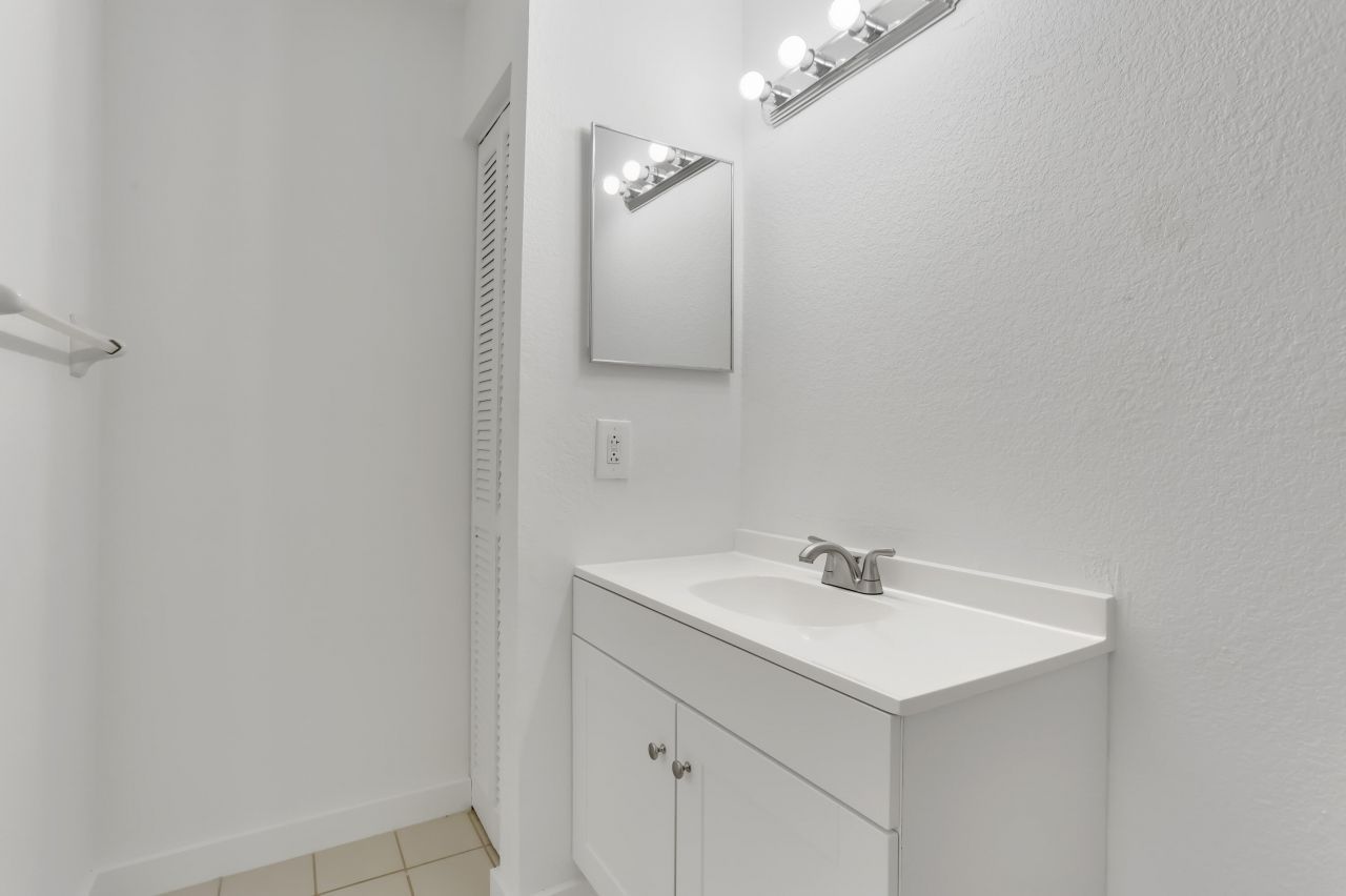 1780 Palm Cove Boulevard, Unit 6-101, Delray Beach, FL 33445 Photo