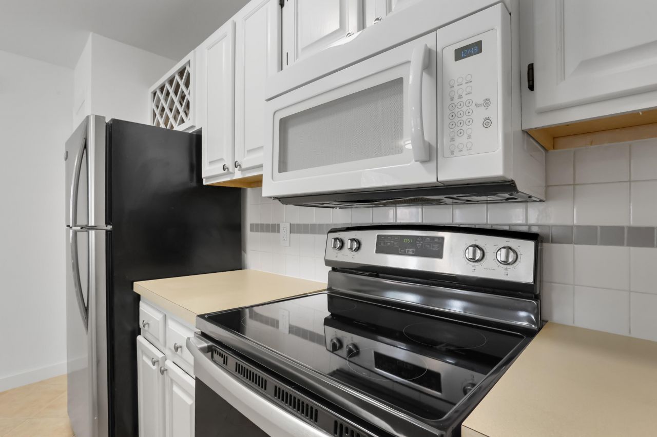 1780 Palm Cove Boulevard, Unit 6-101, Delray Beach, FL 33445 Photo