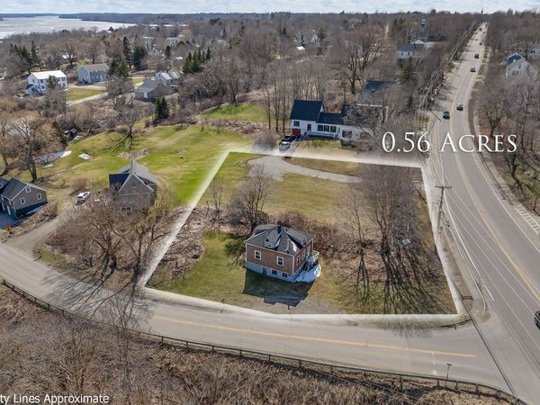 76 Fish Street, Thomaston, ME 04861