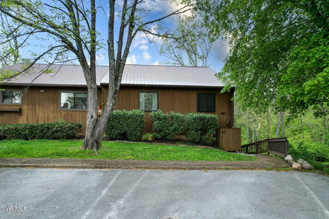 1147 Timbers East, Unit 1, Greeneville, TN 37745 Main Photo