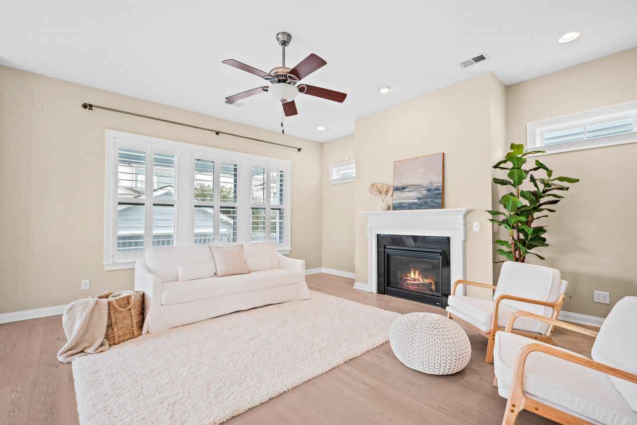 1659 Pierce Street Photo 8